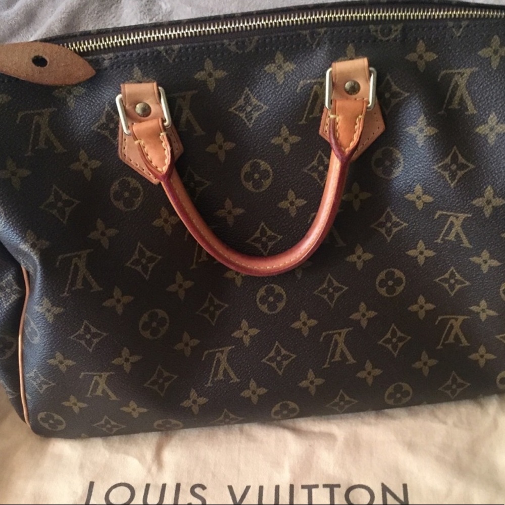 Pre-owned Authentic Louis Vuitton Speedy 35
